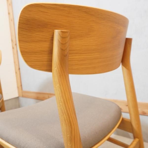 人気の無印良品(MUJI)のオーク無垢材を使用したリビングダイニング