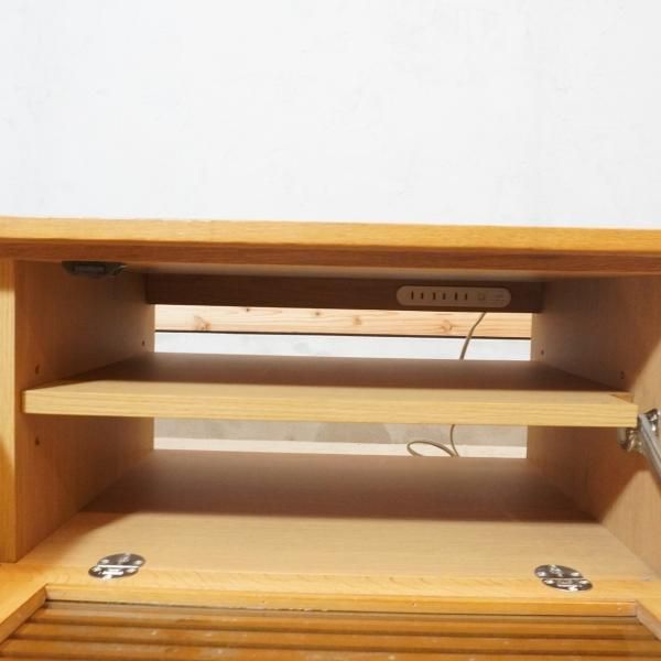 KEYUCA(ケユカ)で取り扱われていた、マライカ オーク材 TVボードです