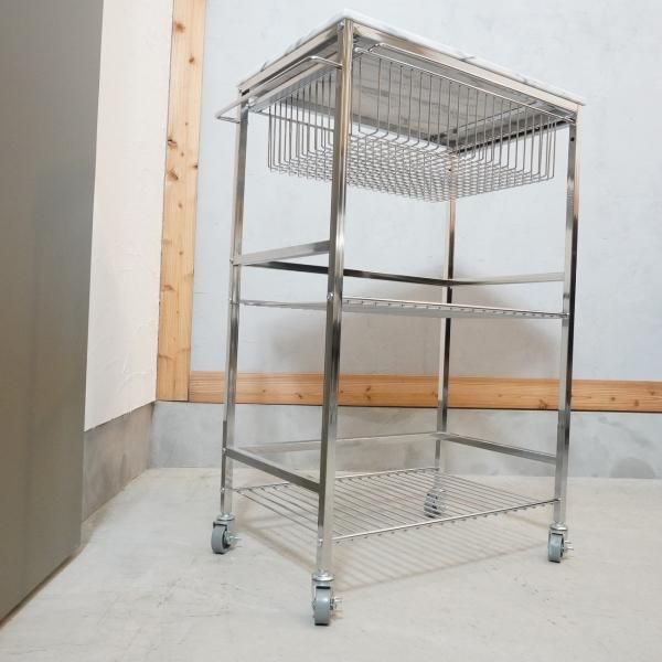 未使用品 ASPLUND(アスプルンド)取り扱いのマーブルトップ キッチン