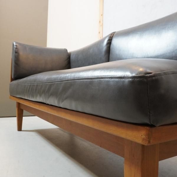 unico(ウニコ)のWICK(ウィック)シリーズのベンチアームです