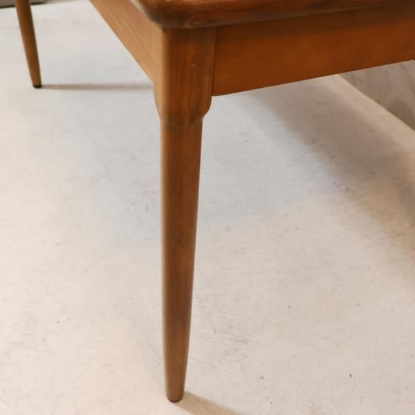 飛騨高山の家具メーカー日進木工(nissin)の伸長式ダイニングテーブル