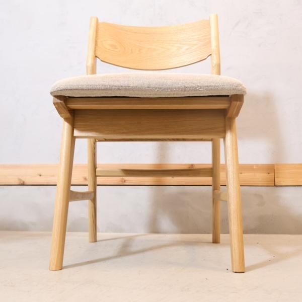 unico(ウニコ)のSIGNE(シグネ)シリーズのダイニングチェア2脚セット