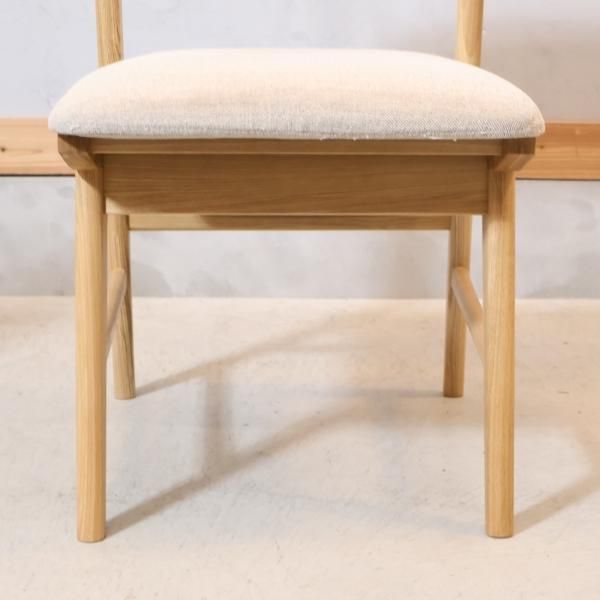 unico(ウニコ)のSIGNE(シグネ)シリーズのダイニングチェア2脚セット