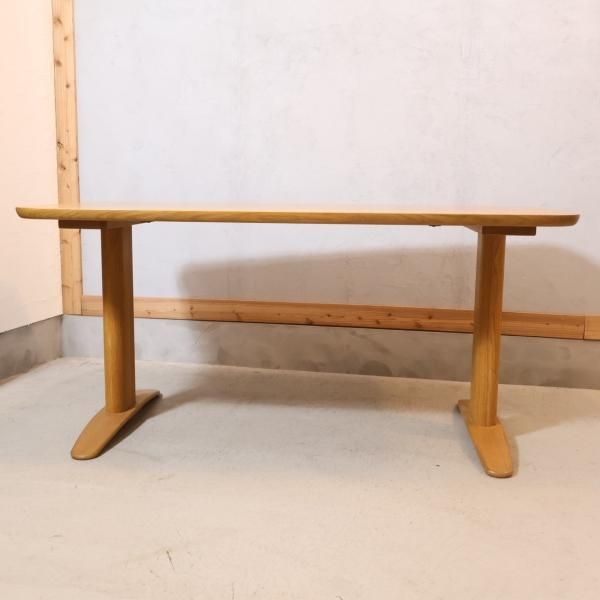 飛騨高山のメーカー キツツキマークの飛騨産業(HIDA)より侭 オーク材