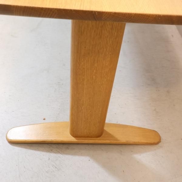 飛騨高山のメーカー キツツキマークの飛騨産業(HIDA)より侭 オーク材