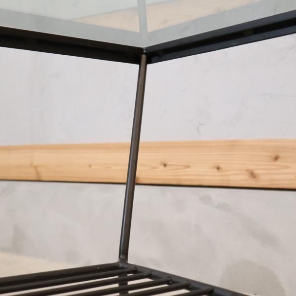 unico(ウニコ)の人気シリーズEDDY(エディー)リビングテーブルです