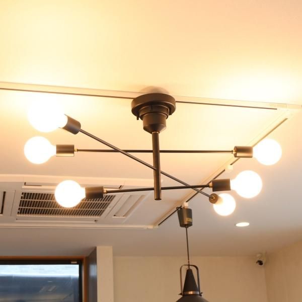 unico(ウニコ)取り扱いINTERFORM(インターフォルム)のAstre(アストル