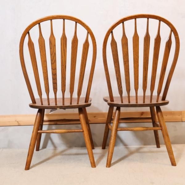 Shin Lee(シンリー)のレッドオーク材 ダイニングチェア 2脚セットです