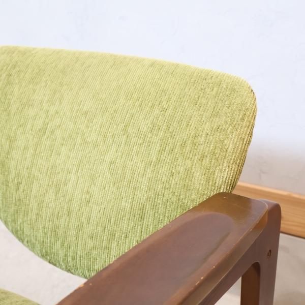 人気のkarimoku(カリモク家具)のオールドカリモク アームチェアです