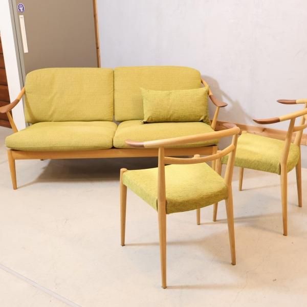 飛騨高山の家具メーカー日進木工(nissin)のホワイトウッド 2人掛け