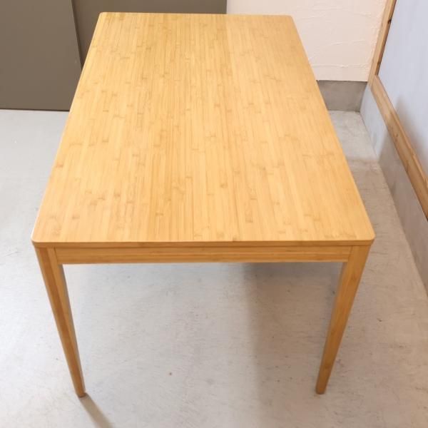 岡山県倉敷市の竹家具メーカーTEORI(テオリ）F ダイニングテーブルです