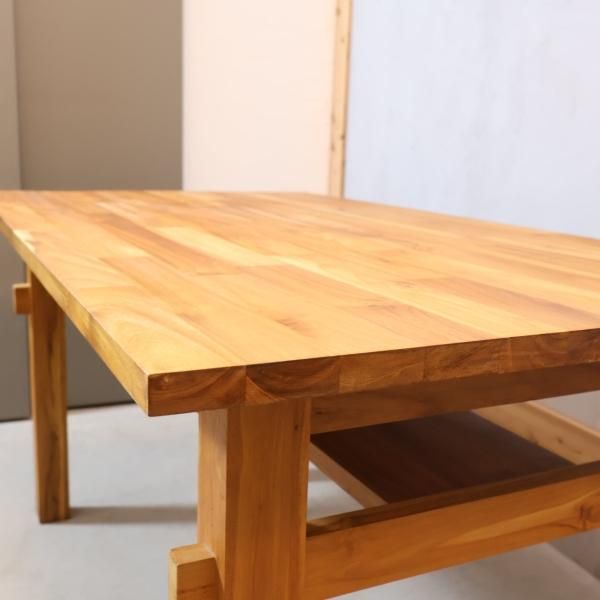 unico(ウニコ)の人気シリーズBREATH(ブレス) チーク無垢材 ダイニング