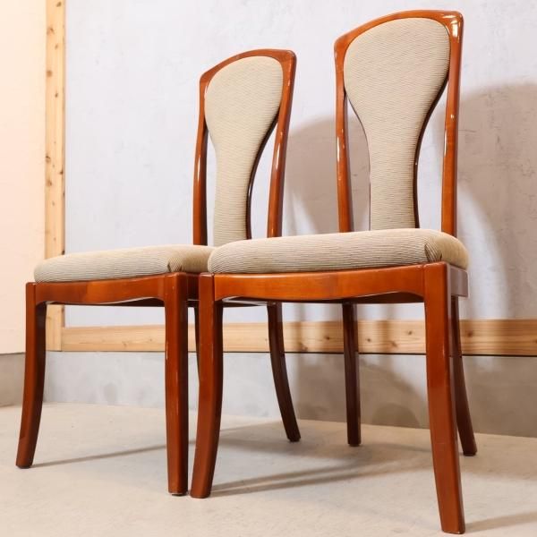 IDC OTSUKA(大塚家具)取扱いMATSUSO(松創)のダイニングチェア 2脚