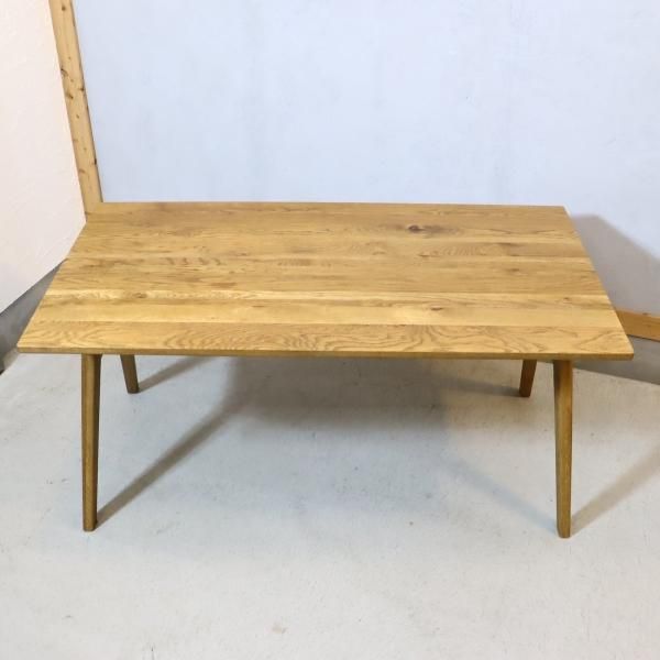 unico(ウニコ) ADDAY(アディ) ダイニングテーブルです♪木の表情を