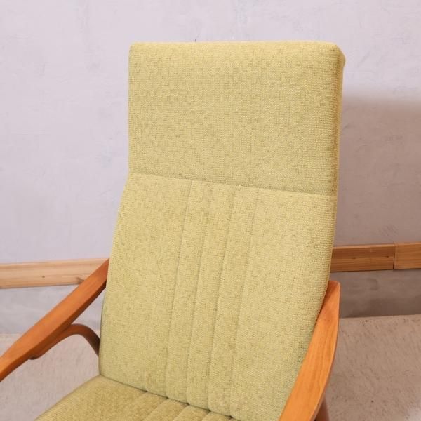 unico(ウニコ)取扱い、DOZE(ドゥーゼ)ハイバックチェアです。チェコの