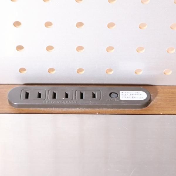 unico(ウニコ)のSTRADA(ストラーダ)シリーズより3面キッチンボードです