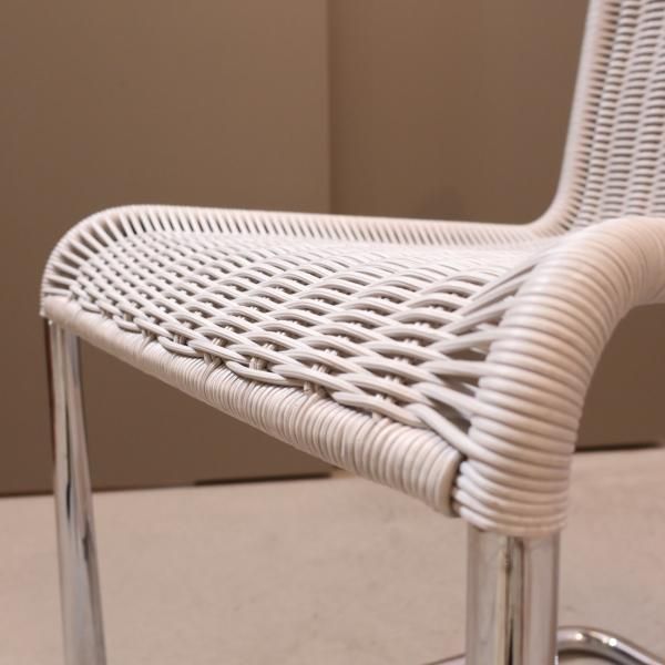 ACTUS(アクタス)取り扱いのTECTA(テクタ)社のB20 チェア。ジャン