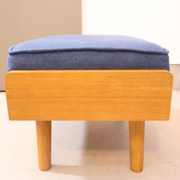 unico(ウニコ) ALBERO(アルベロ)シリーズ オットマンです！コンパクト