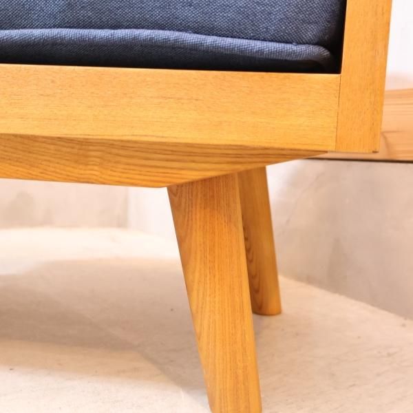 unico(ウニコ) ALBERO(アルベロ)シリーズ オットマンです！コンパクト