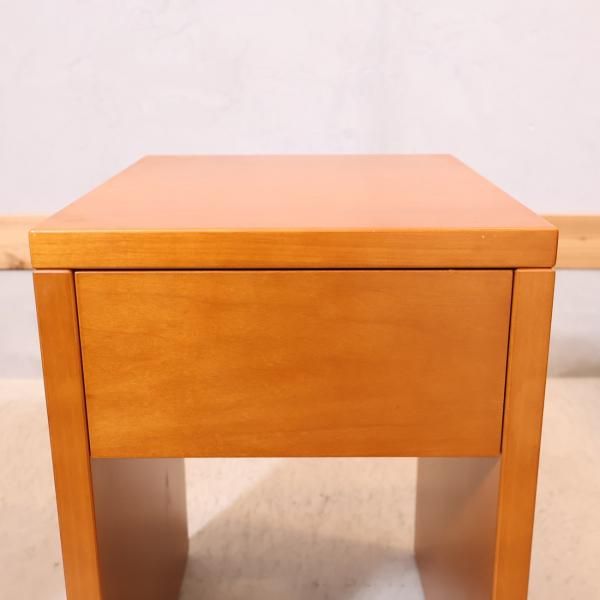 arflex(アルフレックス)のPORTO(ポルト)ネストサイドテーブルです