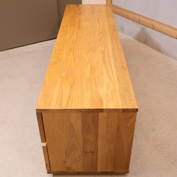 人気の無印良品(MUJI)のオーク無垢材 AVラック！！シンプルなTVボード