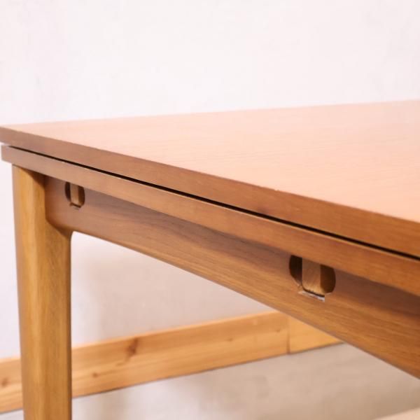 unico(ウニコ)のTRITO(トリト) オーク材 エクステンションダイニング