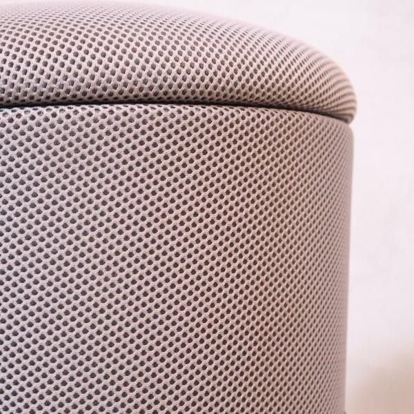 ドイツの家具メーカー”Wilkhahn(ウィルクハーン)”のstand-up(スタンド