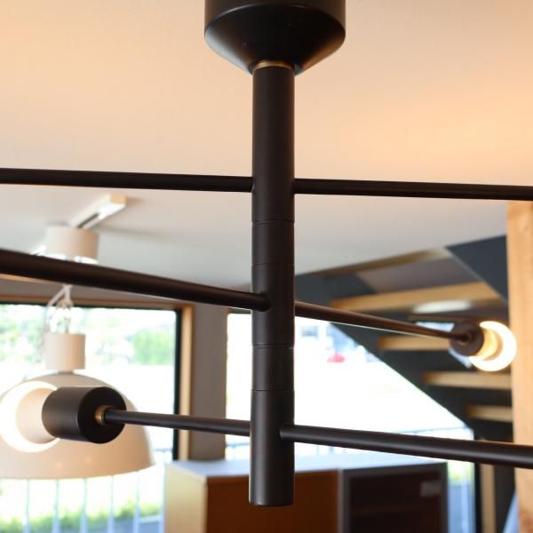 unico(ウニコ)取り扱いINTERFORM(インターフォルム)のAstre(アストル