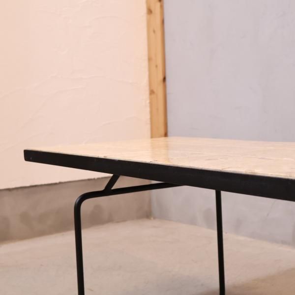 IDEE(イデー)で取り扱われていたMACTAN(マクタン) ローテーブル