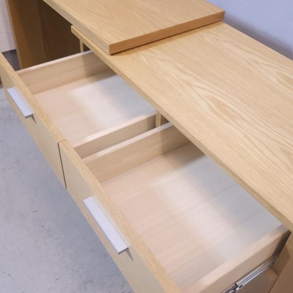 インテリアショップACTUS(アクタス)で取り扱われていたFB 3段チェスト