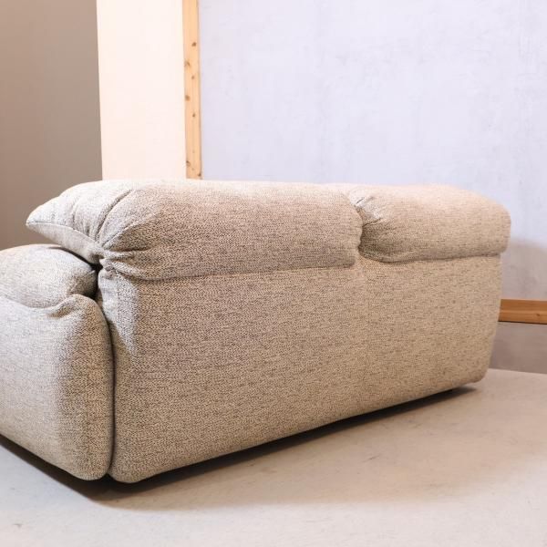 HUKLA(フクラ) EDINA(エディナ) 2P 片肘ソファです。心地よさが伝わる