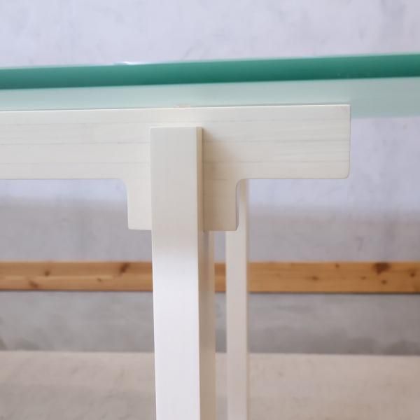 イタリアの高級ブランドCassina ixc.(カッシーナ イクスシー)のBLOOM