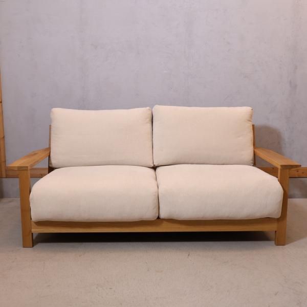 人気の無印良品(MUJI)のオーク材 2人掛けソファーです♪板と脚でできた
