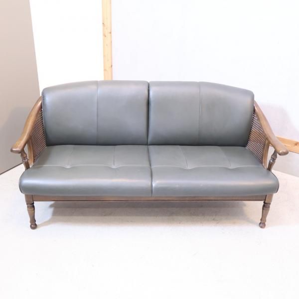 Karimoku(カリモク家具)のコロニアルシリーズの高級ラインGRAND