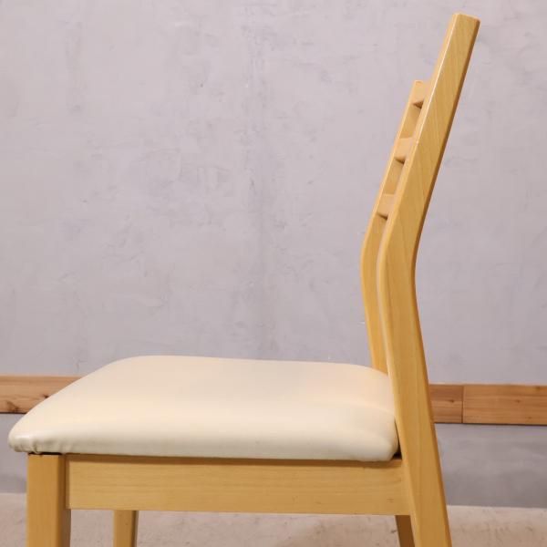 IDC OTSUKA(大塚家具)のフルート ダイニングチェア 2脚セットです