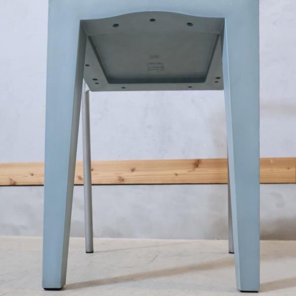 イタリアのデザイナーズ家具ブランドKARTELL(カルテル)のDr.Glob