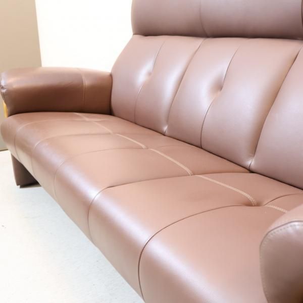 老舗家具メーカーHAMAMOTO(浜本工芸)のS-2000 本革3人掛けソファーです