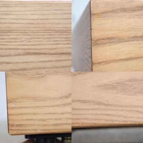 unico(ウニコ)のTREL(トレル)カバーリングオットマンです。脚には