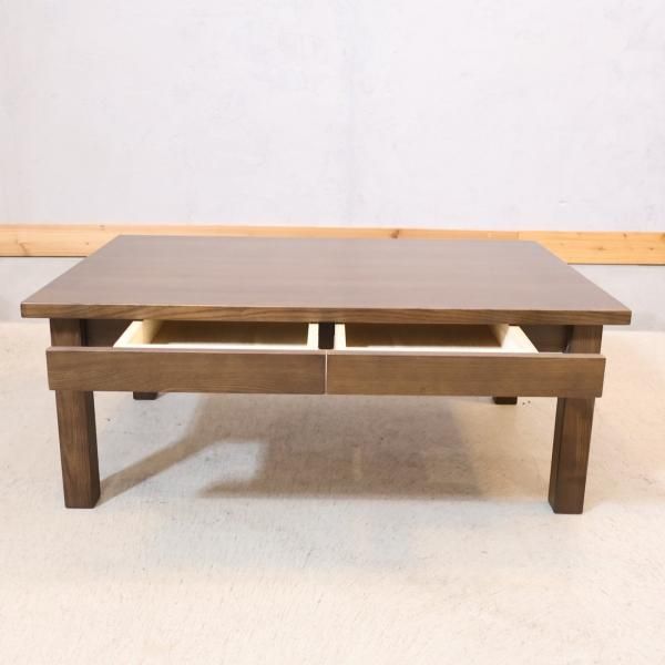 稀少なタモ材を使用した無印良品(MUJI)の引き出し付リビングテーブル