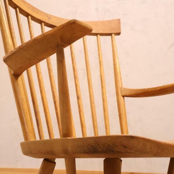 CONDE HOUSE(カンディハウス)のリキ ウインザー アームチェアー。日本