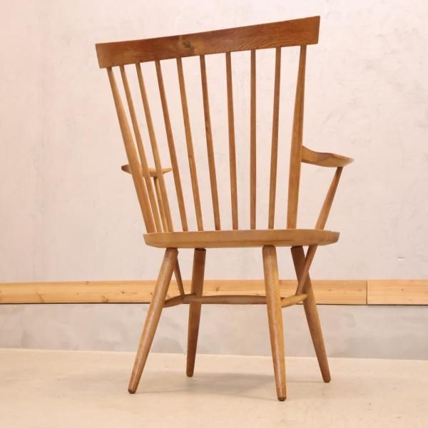 CONDE HOUSE(カンディハウス)のリキ ウインザー アームチェアー。日本