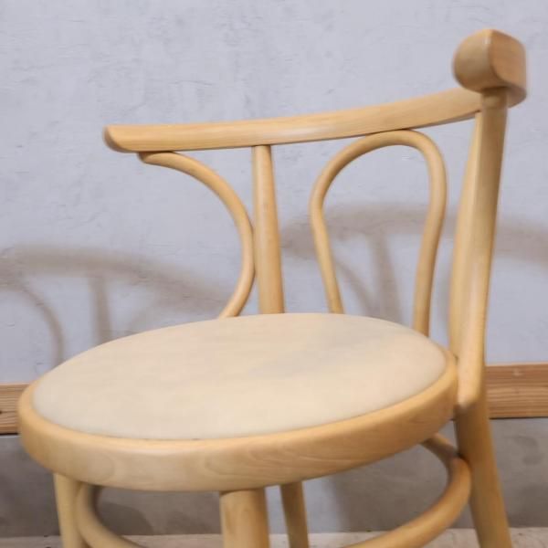 キツツキマークでお馴染みの飛騨産業(HIDA)より第七號椅子 曲木椅子 2