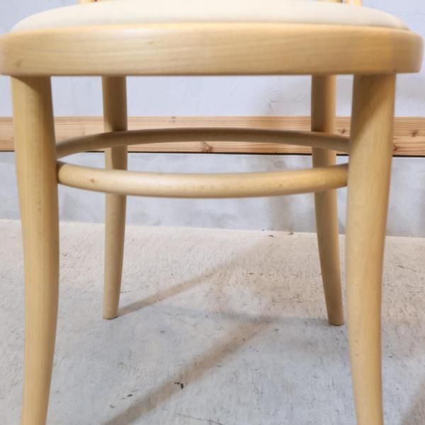 キツツキマークでお馴染みの飛騨産業(HIDA)より第七號椅子 曲木椅子 2
