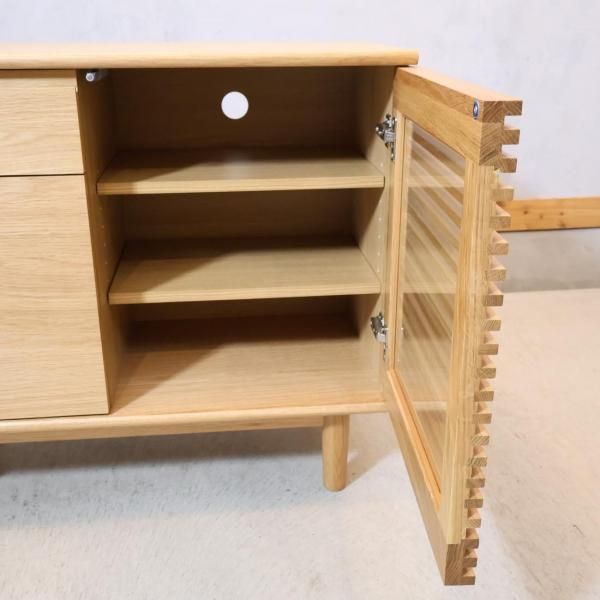 人気のunico(ウニコ)のSOLKシリーズのオーク材 キャビネットです