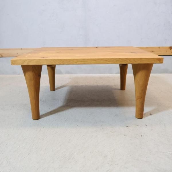 飛騨高山の家具メーカー キツツキマークの飛騨産業(HIDA)。森のことば