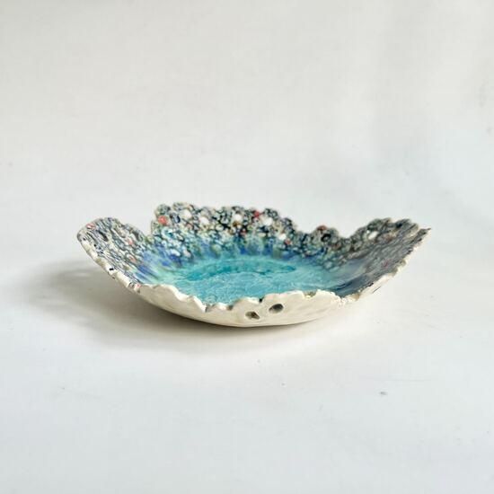 やちむん 螢窯 珊瑚変形皿（5種） - やちむん・琉球ガラスなどの移住