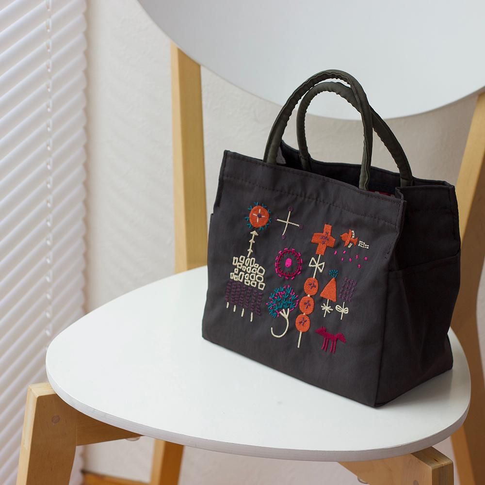 刺繍マチ付トート 小さな森 - Atsuko Matano 公式オンラインショップ