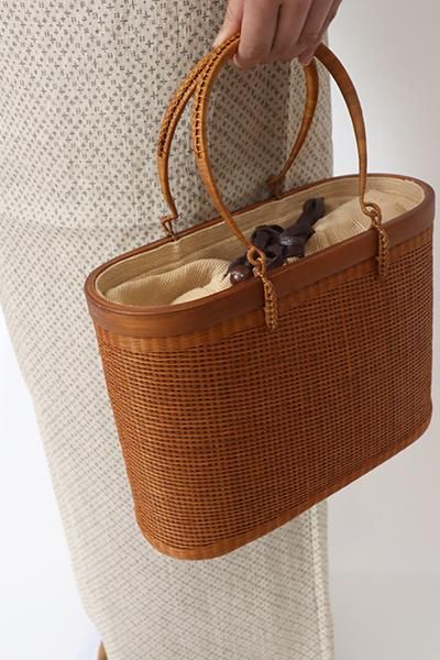G-1986】プラニー工房製 竹籠バッグ 巾着型 茶色（新品） - 銀座きもの