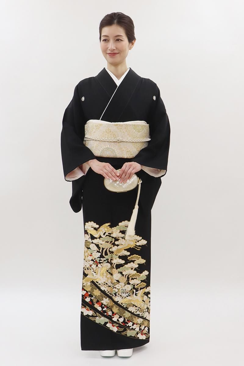 銀座【B-3910】染五ッ紋 総刺繍 黒留袖 四季花に鶴の図 :身丈157/裄67