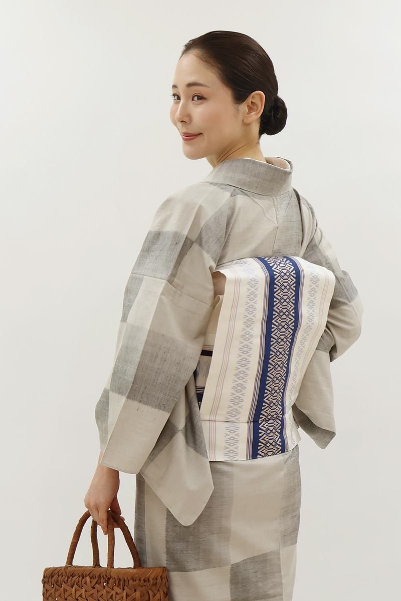 銀座【H-0374】本場筑前博多織 八寸名古屋帯 乳白色 献上柄（証紙付